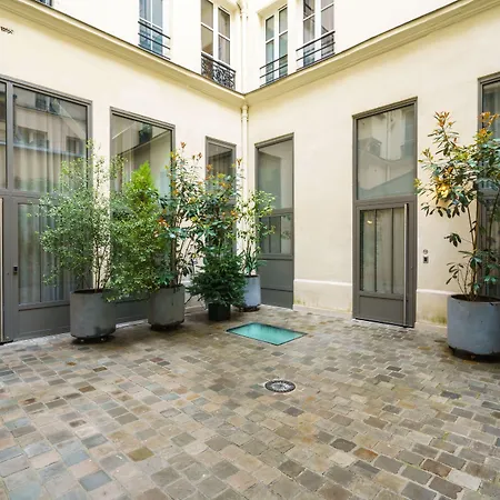 Du Louvre - Le Marais *