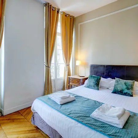 Du Louvre - Le Marais Apartman *