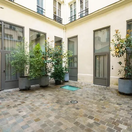Du Louvre - Le Marais Apartment Paris