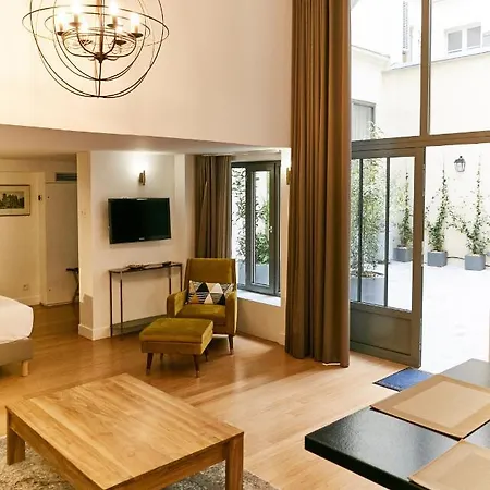 Du Louvre - Le Marais Apartment