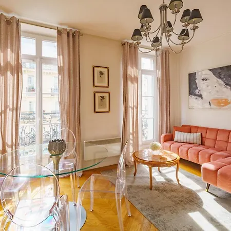 Du Louvre - Le Marais Apartment Paris