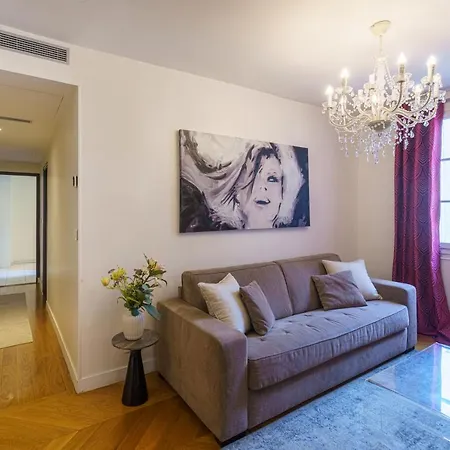 Apartment Du Louvre - Le Marais *