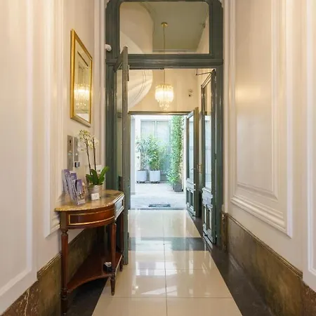 Apartment Du Louvre - Le Marais
