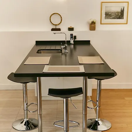 Apartment Du Louvre - Le Marais *
