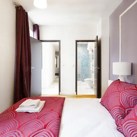 アパート デュ ルーヴル ル マレ パリ