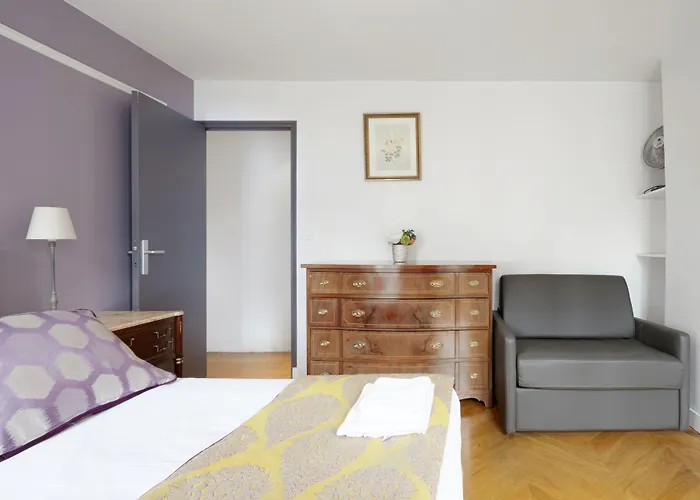 デュ ルーヴル ル マレ *