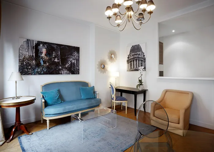 デュ ルーヴル ル マレ アパート *