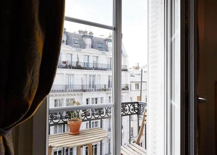 デュ ルーヴル ル マレ * パリ