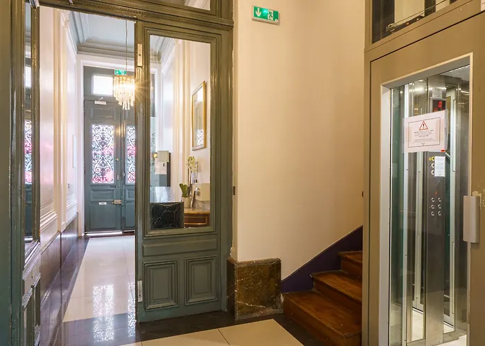 アパート デュ ルーヴル ル マレ