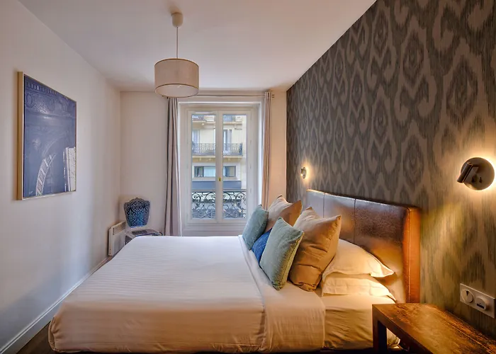 アパート デュ ルーヴル ル マレ