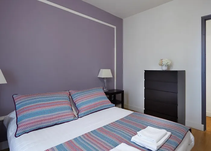 デュ ルーヴル ル マレ アパート