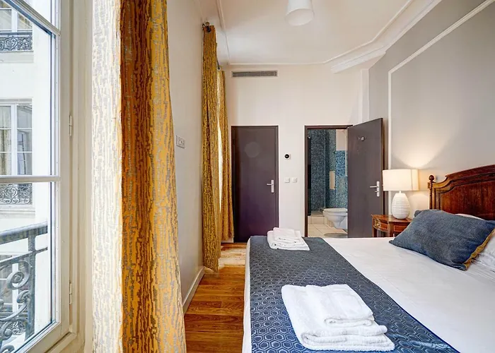 デュ ルーヴル ル マレ